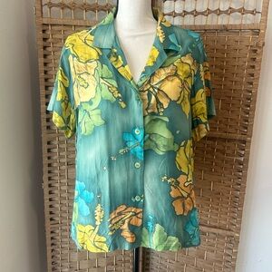 Vintage Jams World Green Floral Button-Up Shirt - Women
